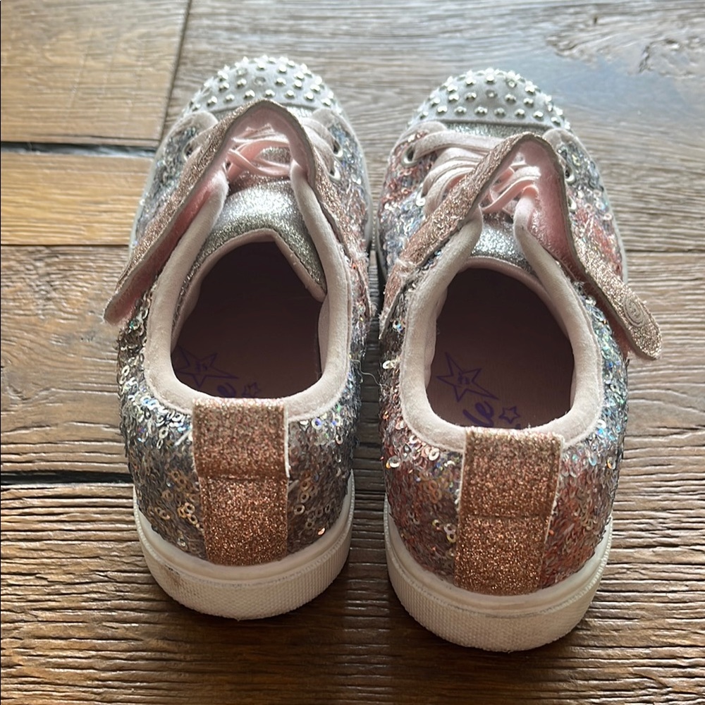 Twinkle Toes Kids Glitter Light Up Sneakers - Pink and Silver - Picture 2 of 9